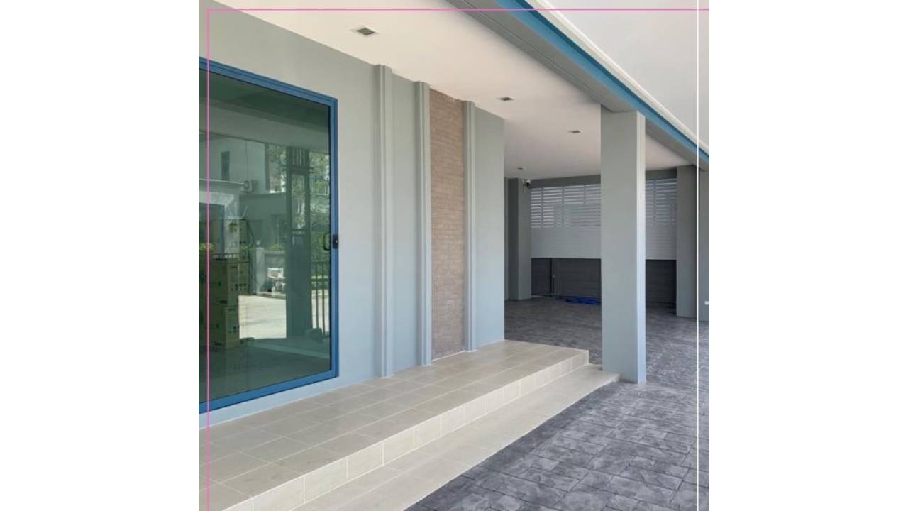 ต่อเติมหน้าบ้าน